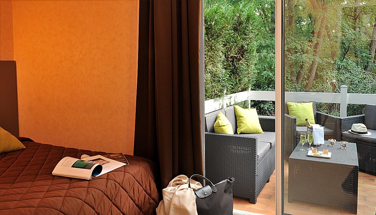 Logis Hotel Le Prieure Saint-Marcel  Экстерьер фото